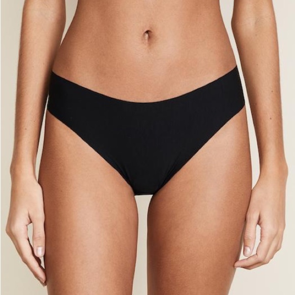 Commando Black Butter Thong Seamless Black Women's Thong NWT